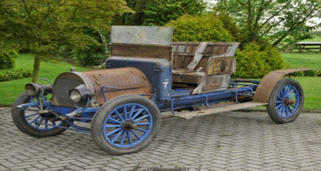 Une Spyker 15/22 HP de 1906 retrouvée en Guyane