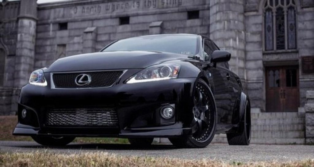 Black Mamba : la Lexus IS-F par Fox Marketing