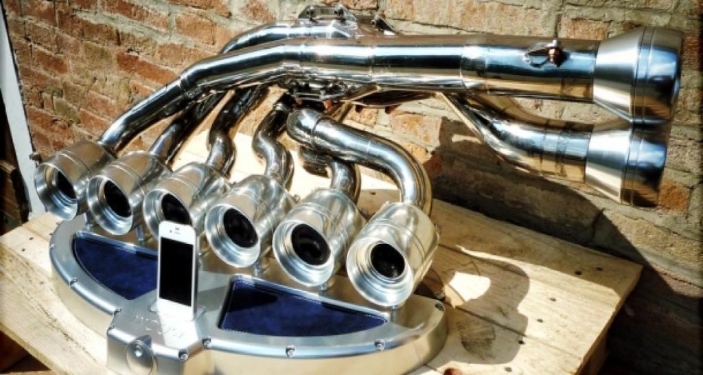Insolite : un collecteur d’échappement pour votre smartphone