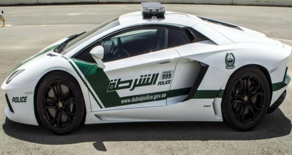Une Lamborghini Aventador pour la Police