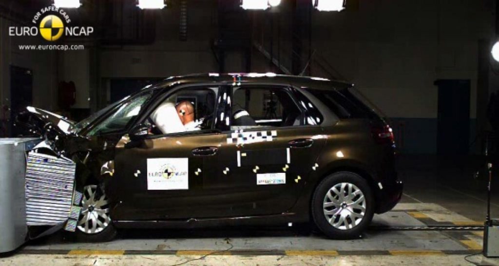 EuroNCAP : transformé en compression de César, le Picasso reçoit 5 étoiles