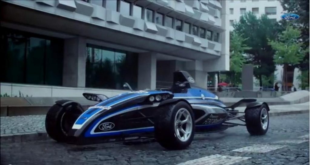 Une pub pour la Formule Ford Ecoboost