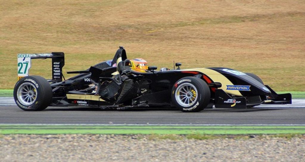 Formule 3 allemande à Hockenheim : Pommer à la mi-temps