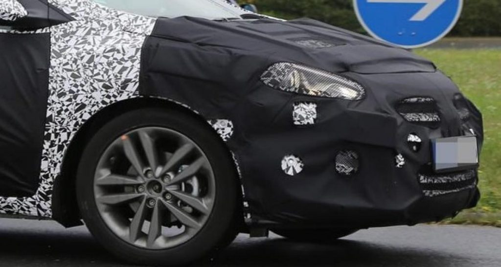 Hyundai i30 restylée en préparation