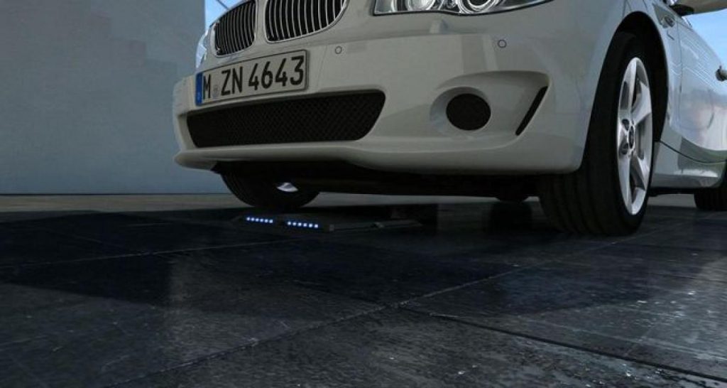 Système de charge inductive chez BMW
