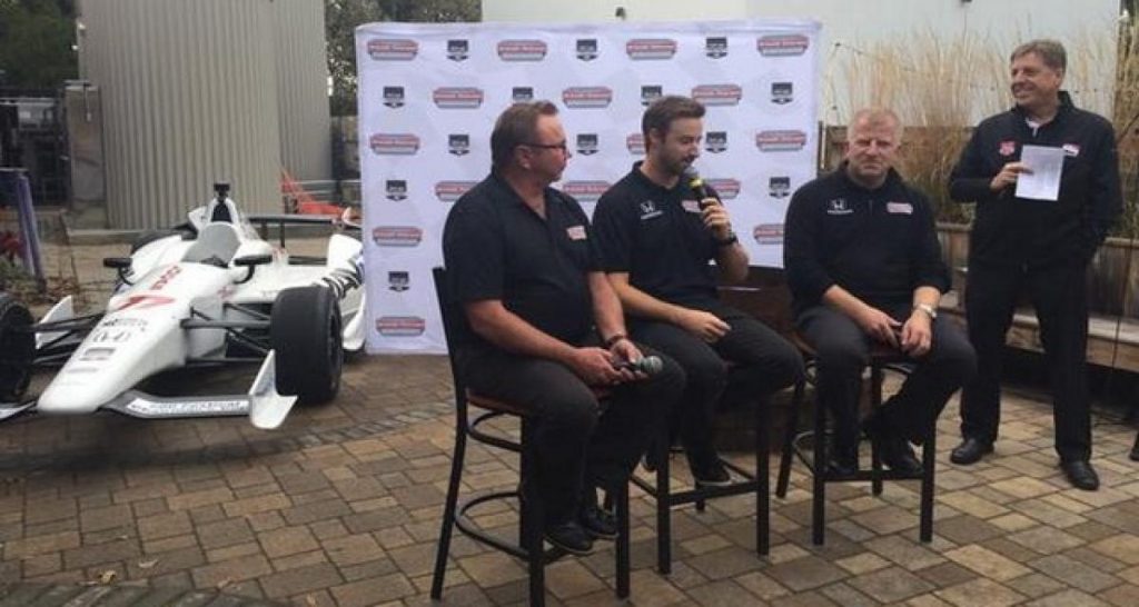 Indycar 2015 : Hinchcliffe chez Sam Schmidt