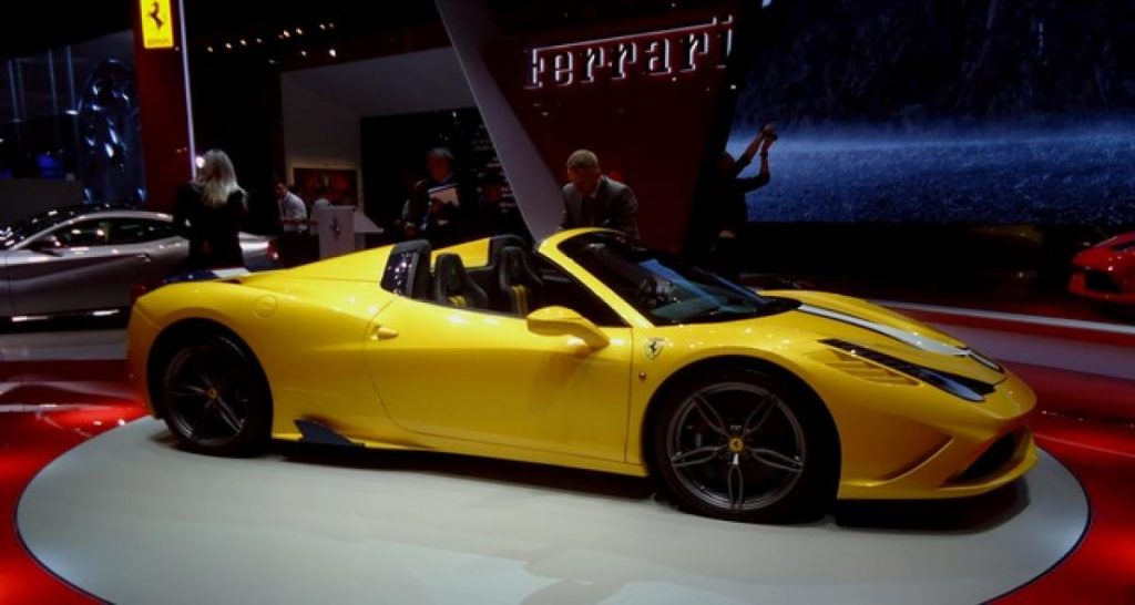 Paris 2014 Live : Ferrari 458 Speciale A