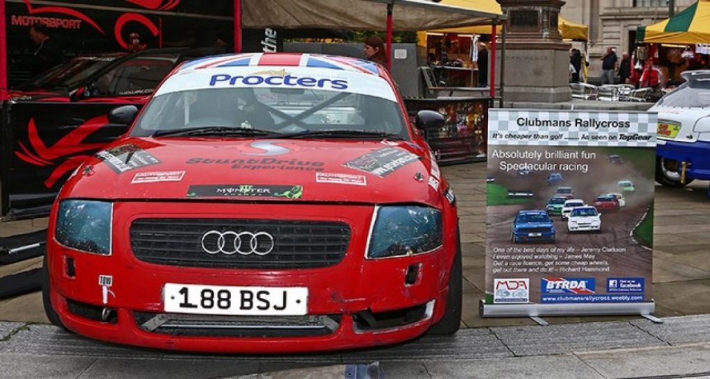 Wacky racer : Audi TT TDI RX