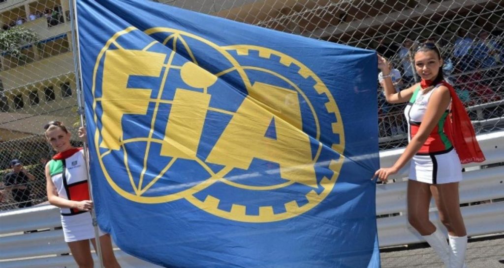 F1 2015 : Embrouilles sur le calendrier