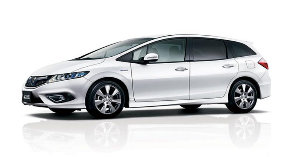 La Honda Jade arrive au Japon, devient hybride
