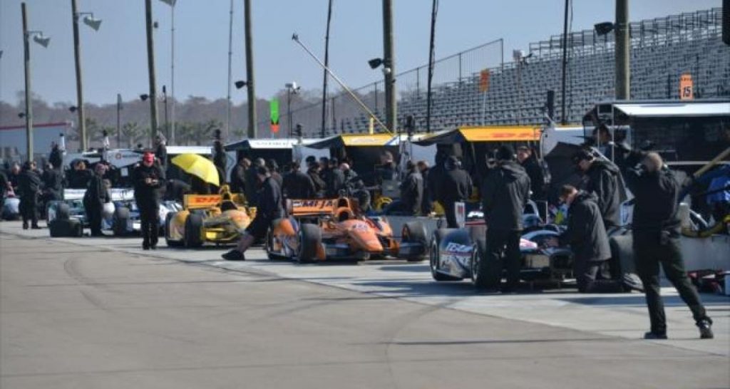Indycar 2015 : les kits aéros