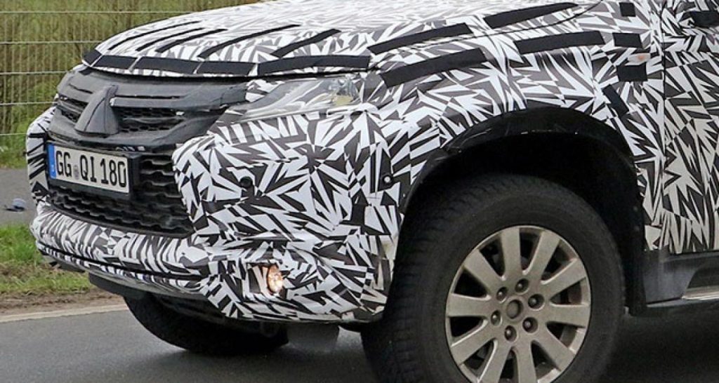 Spyshots: Mitsubishi Pajero Sport