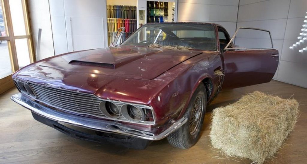 Une Aston Martin « sortie de grange »