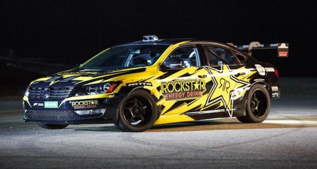 Tanner Foust présente son nouveau jouet