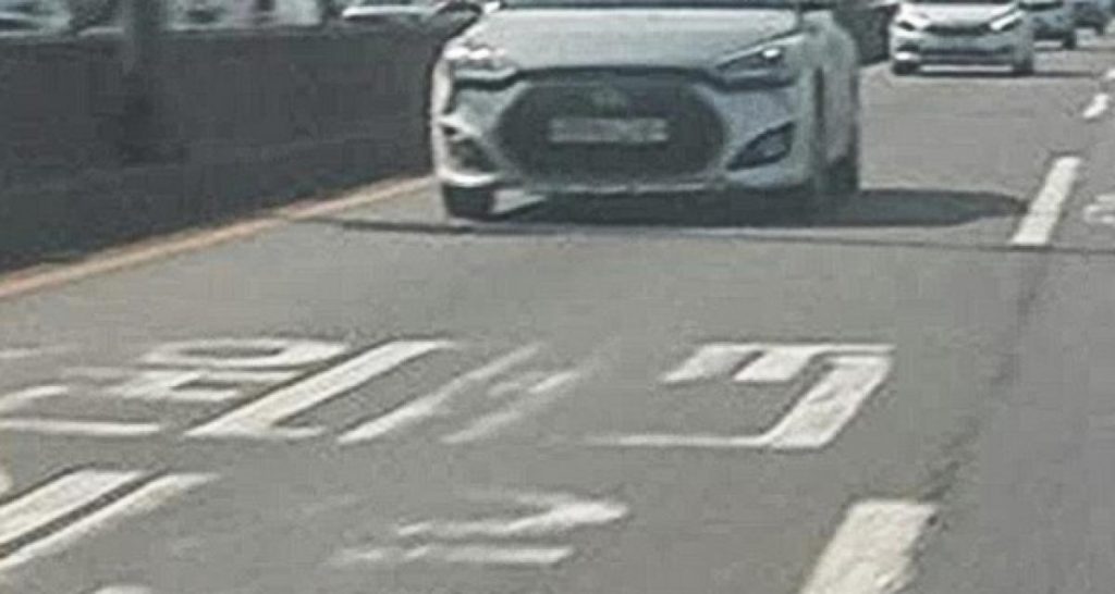 Spyshots : une Hyundai Veloster un peu spéciale
