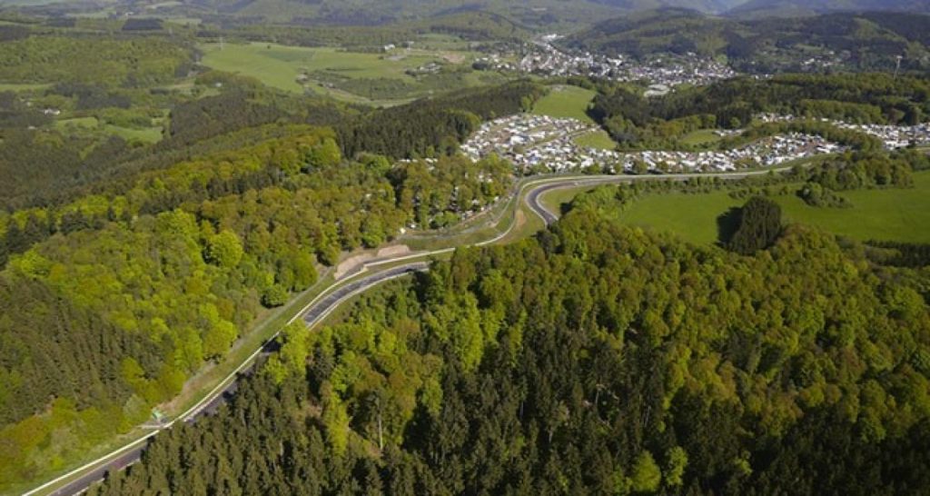 Travaux de sécurité et levée des limitations en vue pour le Nürburgring