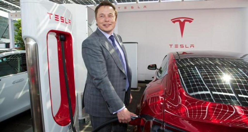 Elon Musk se moque d’Apple