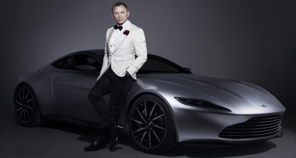 L’Aston Martin DB10 de 007 aux enchères