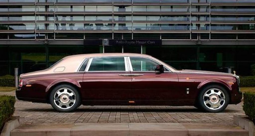 Rolls-Royce Phantom Sacred Fire : au Vietnam