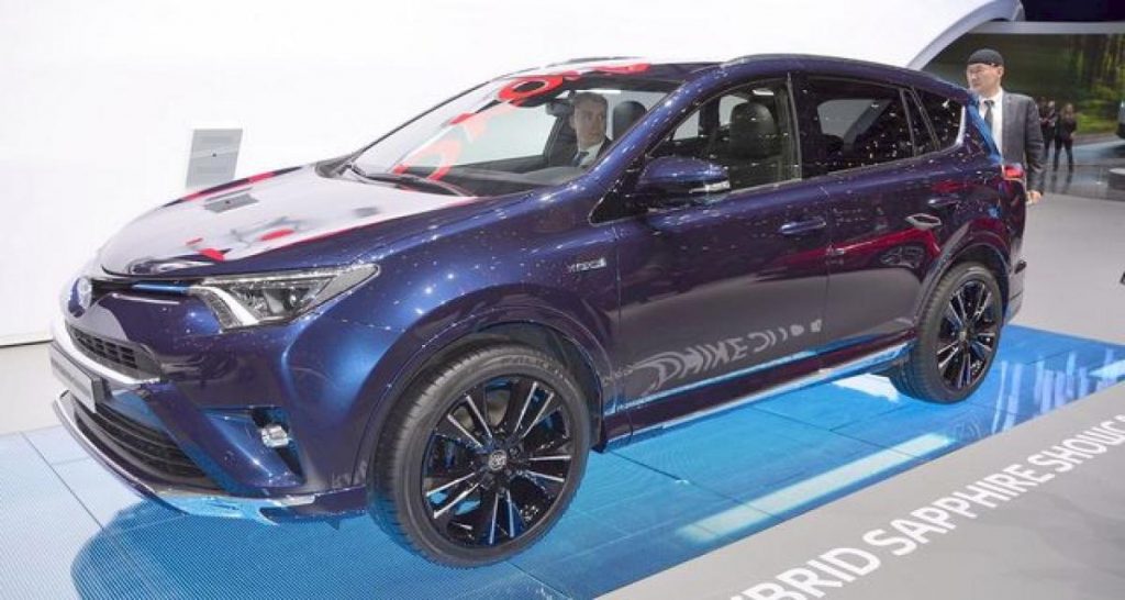 Genève 2016 live : Toyota RAV4 Hybride Sapphire