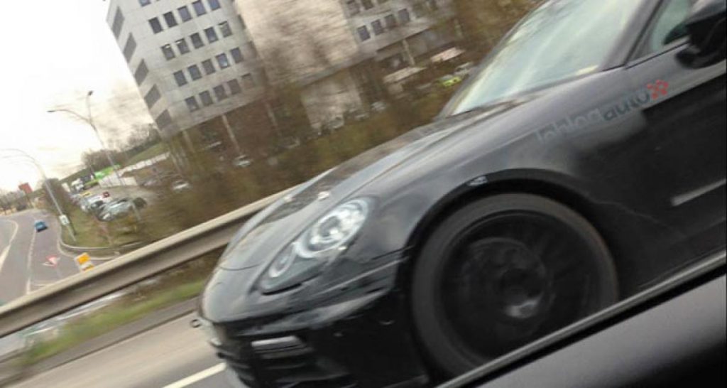 Nos lecteurs ont du talent : Christopher et la Porsche Panamera