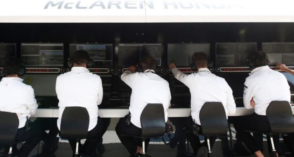 F1 : « Open bar » sur les communications radio