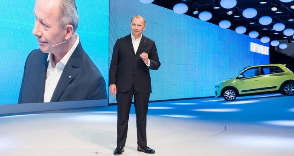 Thierry Bolloré évoque les véhicules hybride, hybride rechargeable et électrique