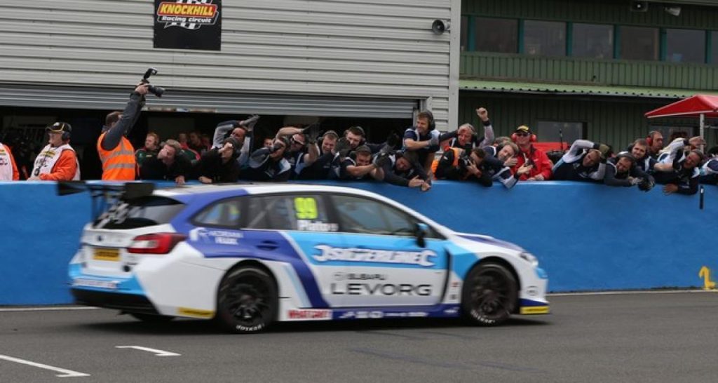 BTCC 2016 à Knockhill : Plato est Iron man