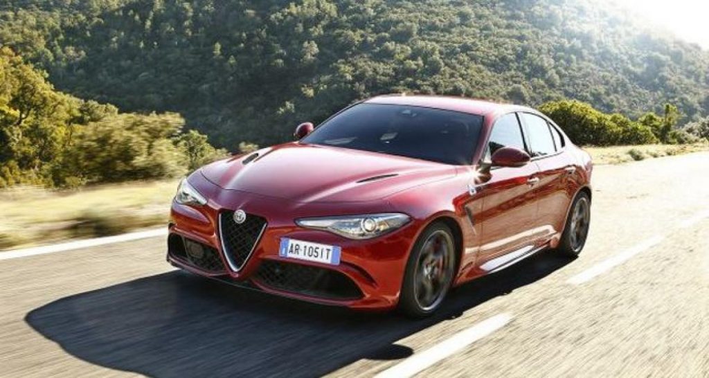7’32 : l’Alfa Romeo Giulia Quadrifoglio affole le chrono au Nürburgring et devance la Porsche Panamera Turbo