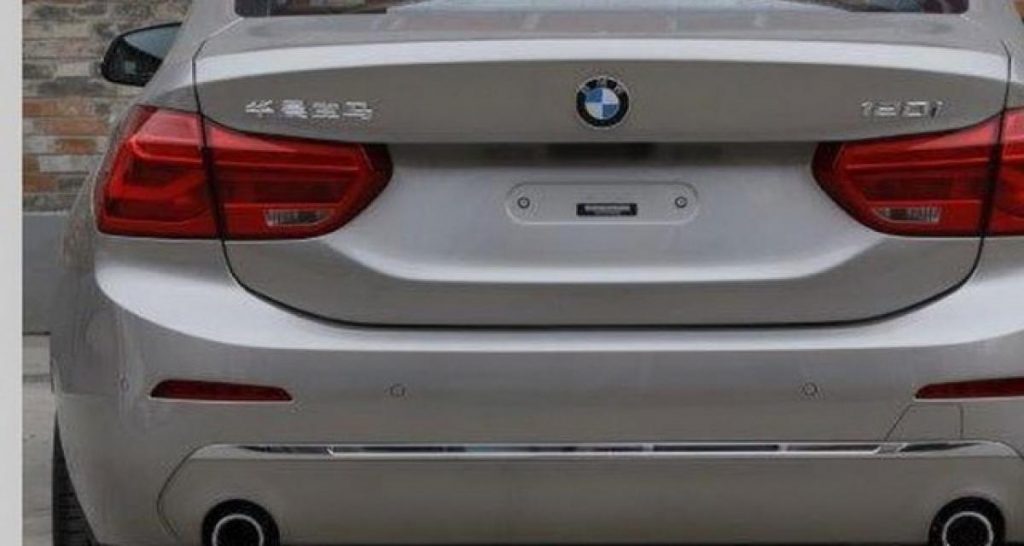 Guangzhou 2016 : la BMW Série 1 Sedan en montre un peu plus