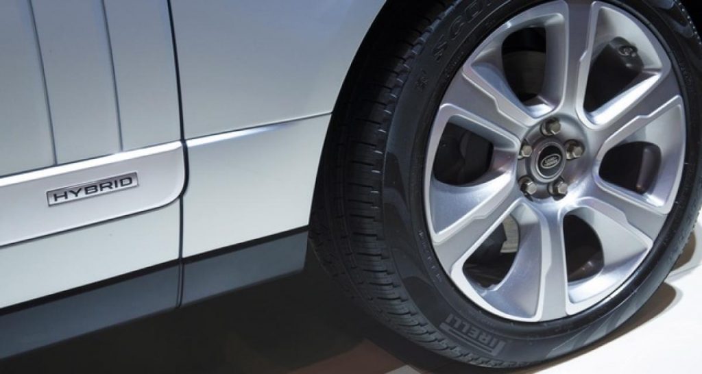 Mobilité alternative : un groupe deux stratégies chez JLR