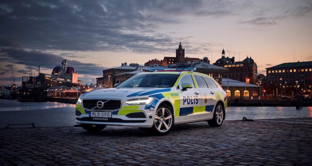 La Police suédoise s’équipe en Volvo V90