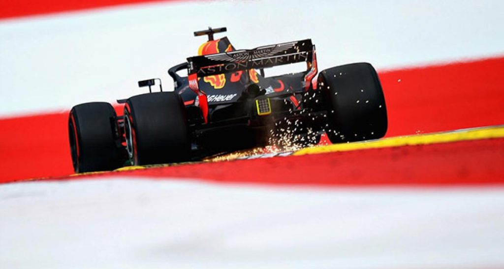 F1 : Aston Martin à reculons