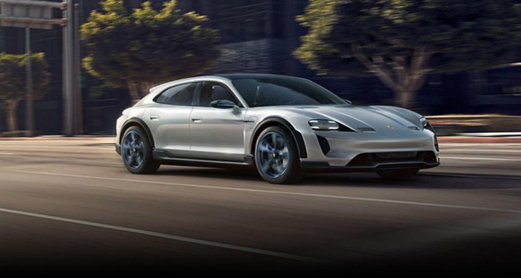 La Porsche Mission E Cross Turismo en série en 2021 ?