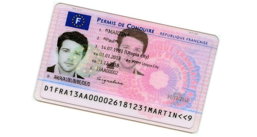 Mobilisation des auto-écoles à Paris contre la réforme du permis