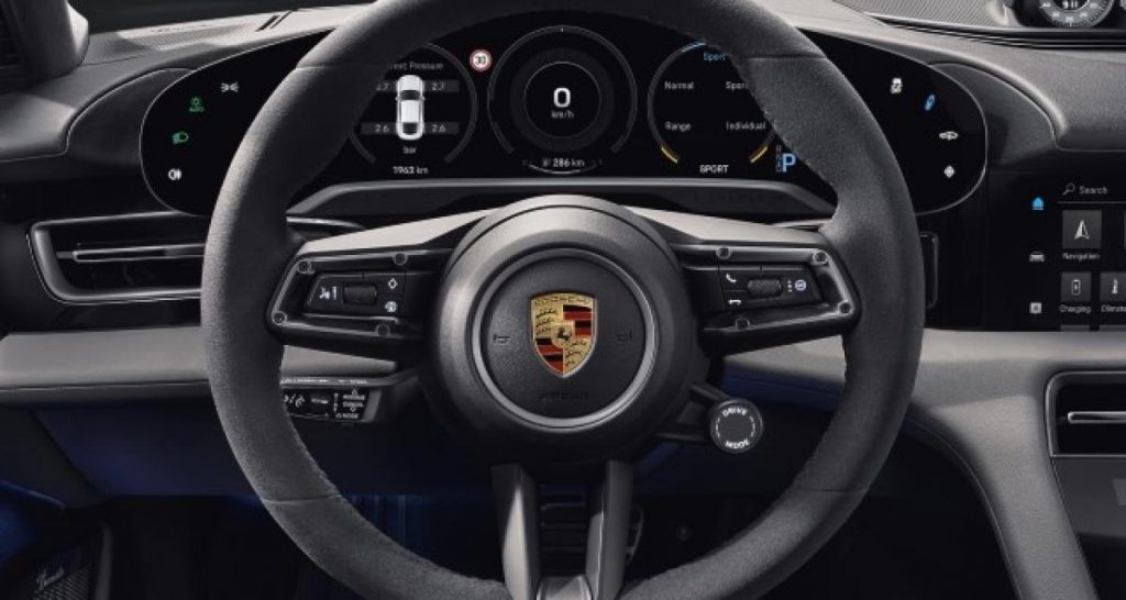 Francfort 2019 : l’intérieur de la Porsche Taycan au complet