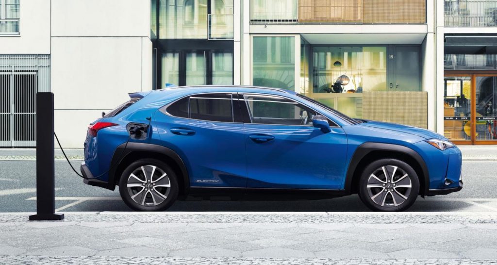 Lexus UX300e, premier modèle électrique de Lexus