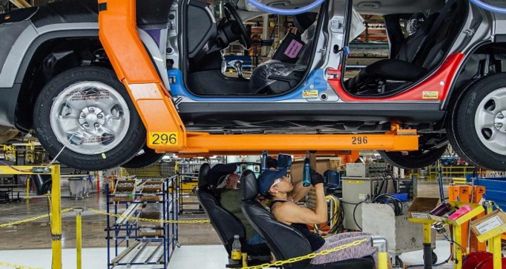 FCA : arrêt de production du Jeep Cherokee durant 2 semaines