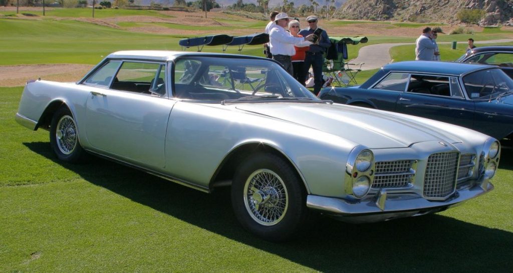 Quatre autos Facel Vega aux enchères à Paris