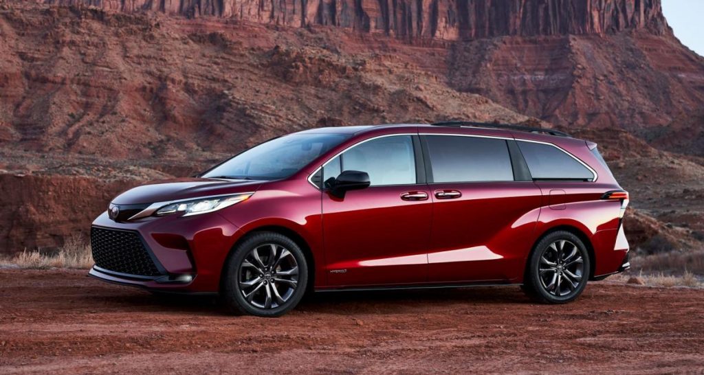 Toyota Sienna, le monospace contre-attaque