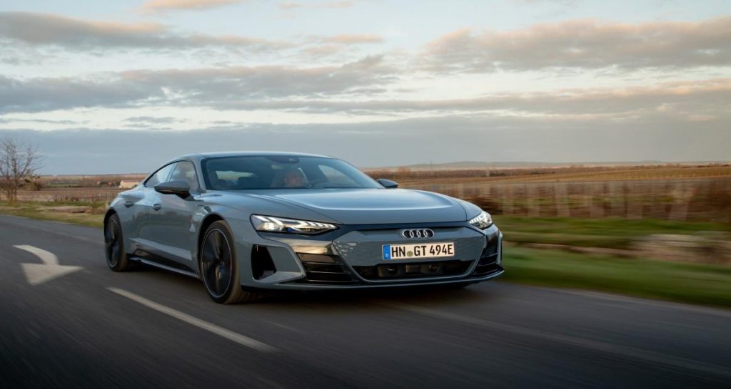 Galop d’essai Audi e-tron GT quattro 476 ch