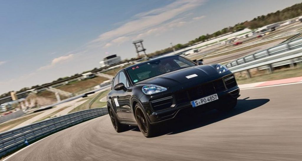 Porsche prépare un méchant Cayenne thermique