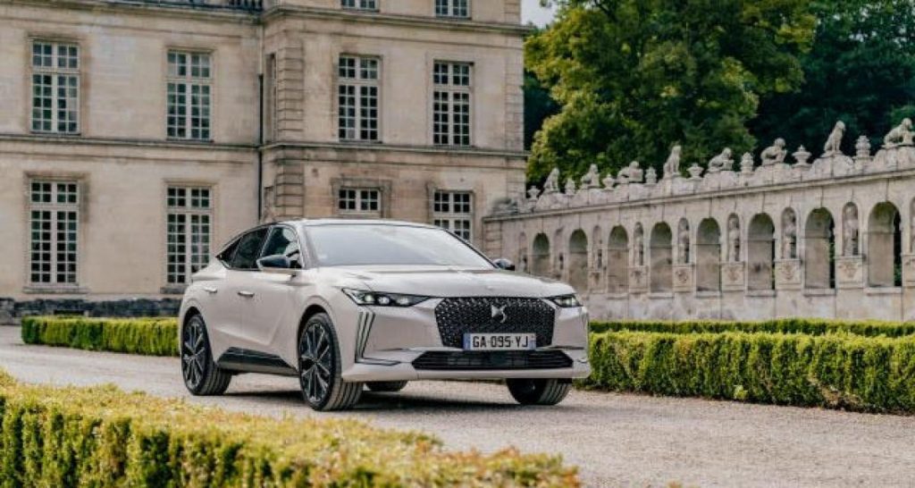 Plus belle voiture de l’année 2022 : DS 4 !