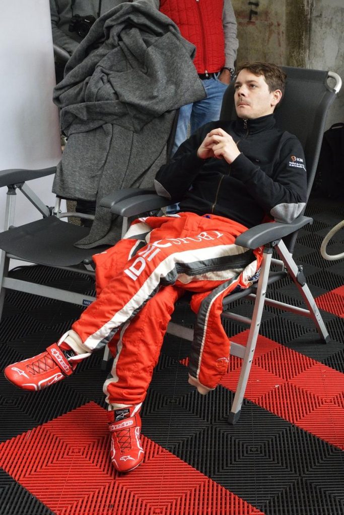 hd-24_heures_du_mans_2018_hplus21_les_safety_cars_dictent_leur_loi_2