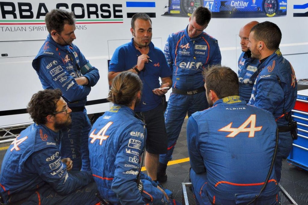 hd-24h_du_mans_2019_entrez_en_immersion_chez_alpine_2_3_4-9