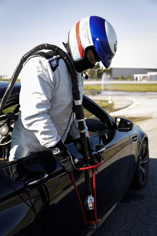 hd-8_heures_de_drift_en_bmw_m5_1