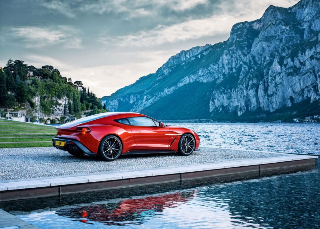 hd-99_exemplaires_pour_l_aston_martin_vanquish_zagato_1-15