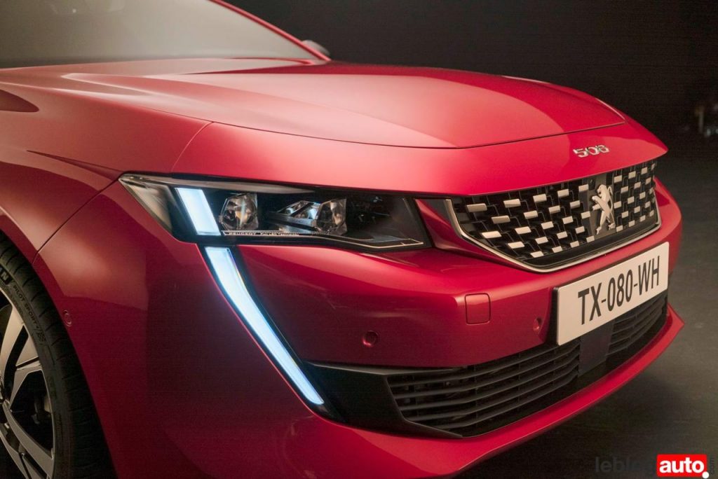 hd-a_la_dcouverte_de_la_nouvelle_peugeot_508_vido_1