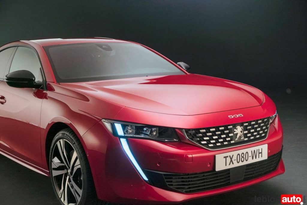 hd-a_la_dcouverte_de_la_nouvelle_peugeot_508_vido_1-3
