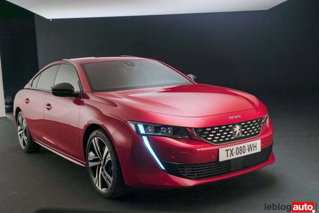 hd-a_la_dcouverte_de_la_nouvelle_peugeot_508_vido_1-5
